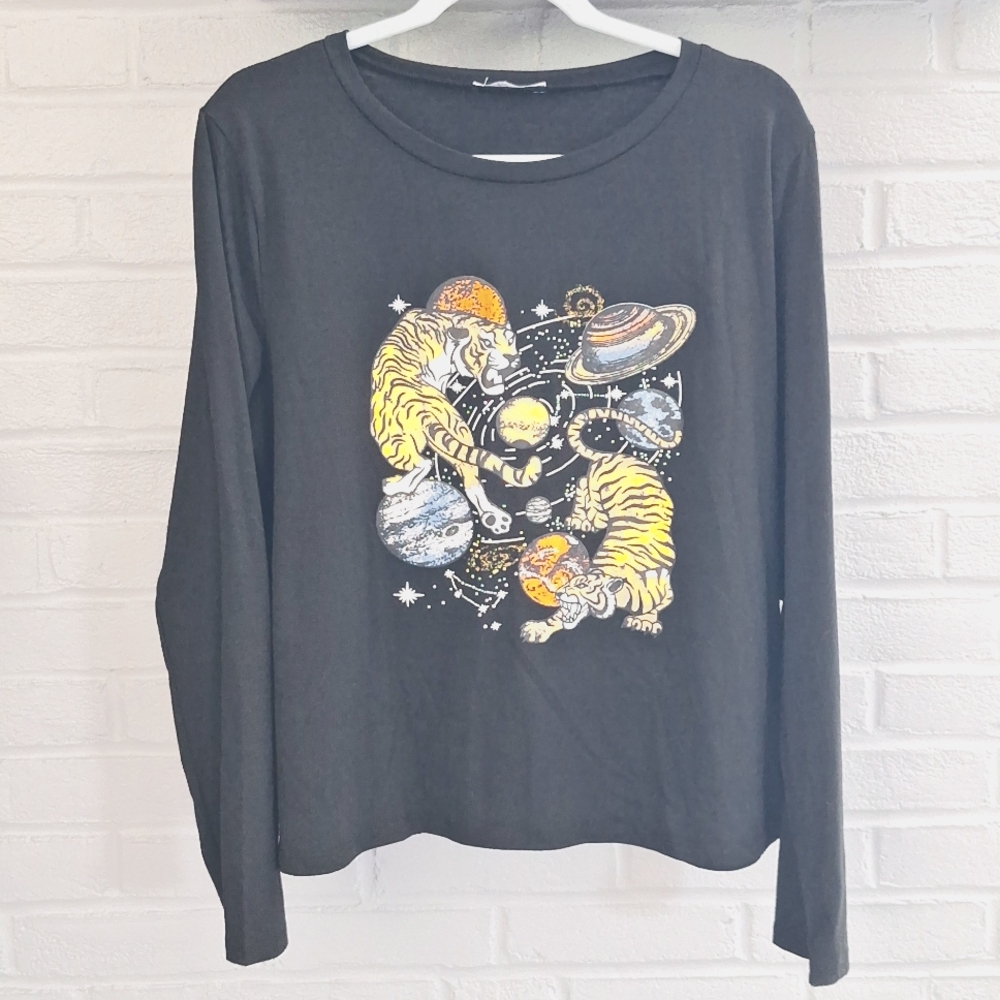 🐅 Big cat epic planet battle long-sleeved black t-shirt